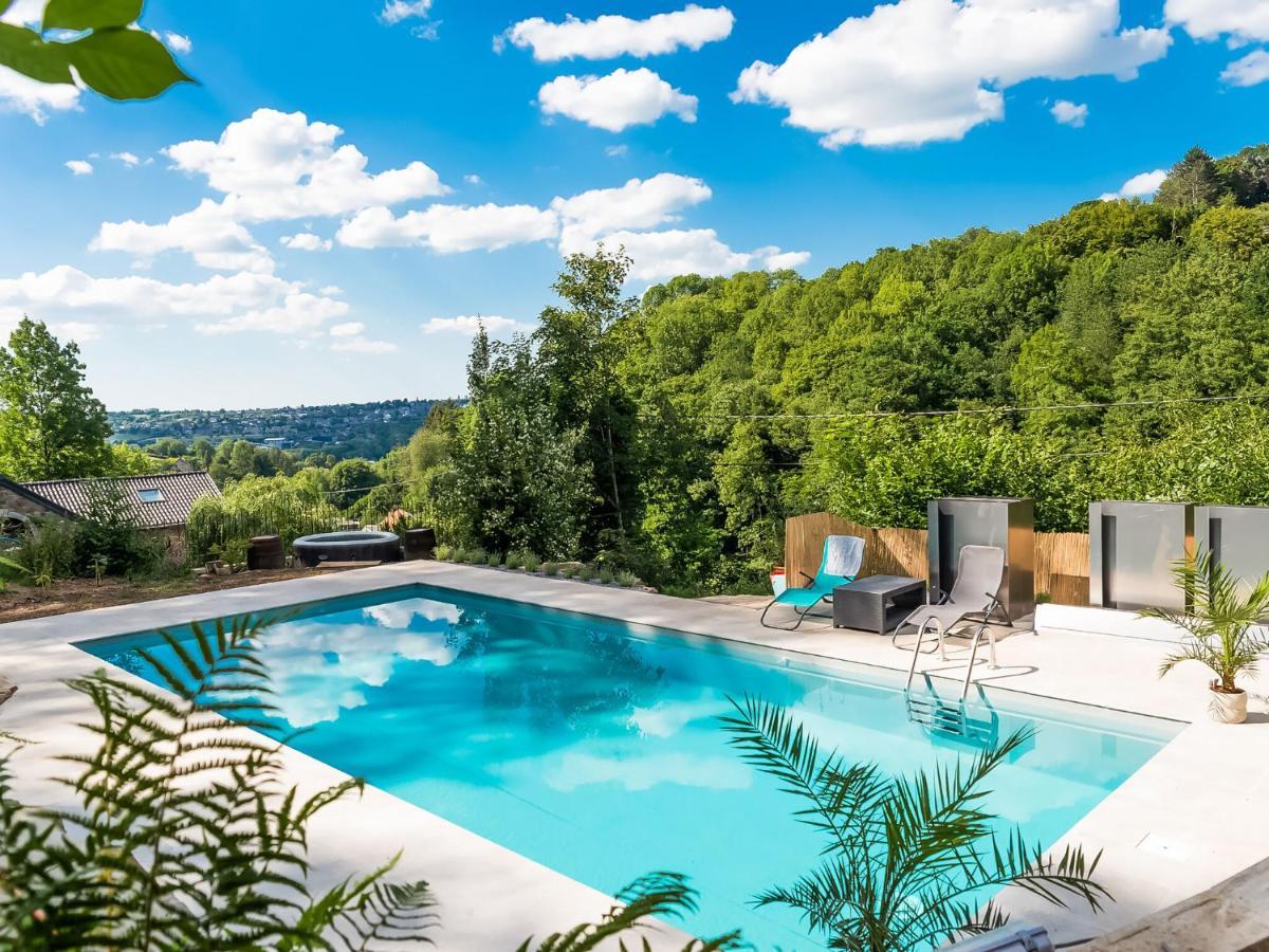 Nice Holiday Home In Nature With Sauna, Hot Tub En Swimming Pool 韦尔维耶 外观 照片